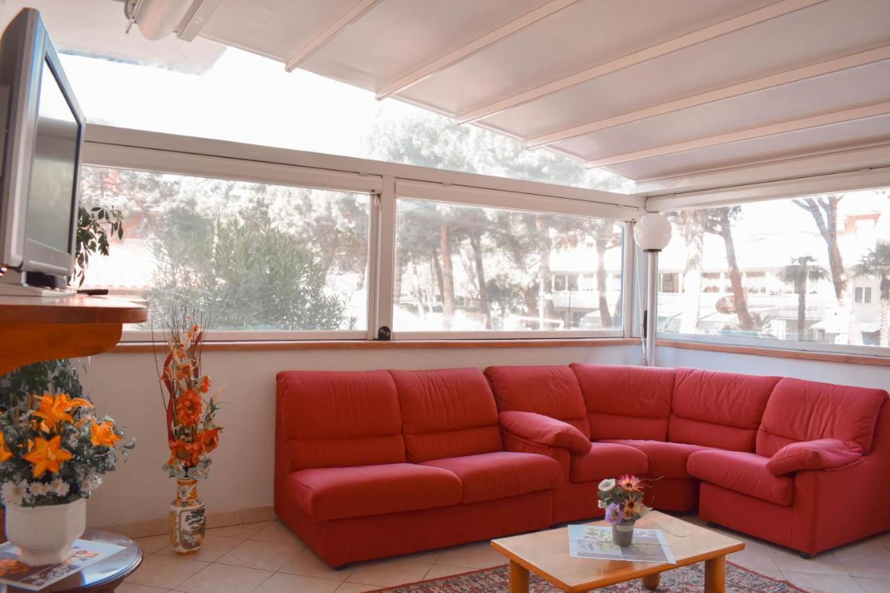 Hotel Zeus Τσέρβια Εξωτερικό φωτογραφία