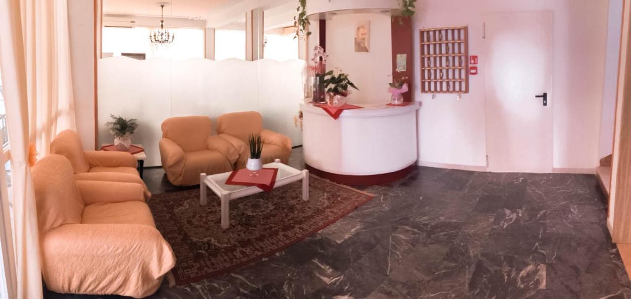 Hotel Zeus Τσέρβια Εξωτερικό φωτογραφία